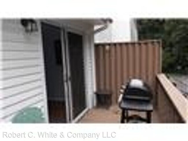 Building Photo - 2 br, 1.5 bath House - 29 Colonial Village