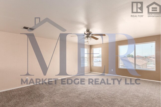 Building Photo - 4Bed/2Bath Home in El Mirage! $199 MOVE-IN...