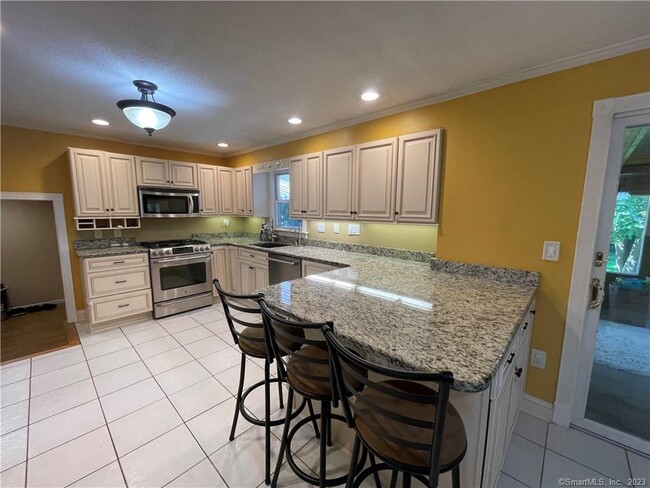 Building Photo - 56 Partridge Dr
