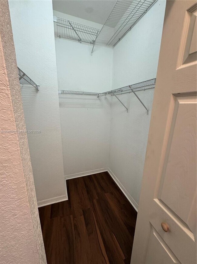 Building Photo - 10870 NW 88th Terrace