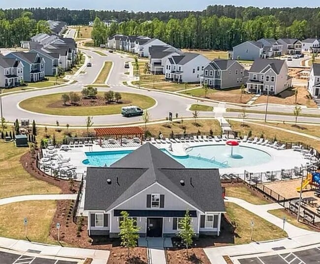 Building Photo - 1160 Topaz Cave Cir