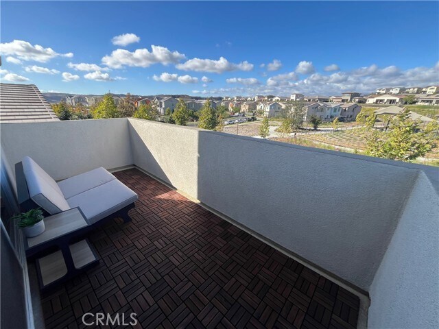 Building Photo - 2241 Horseback Rd