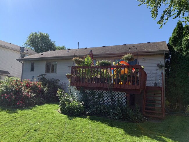 Building Photo - 6128 Jeffers Dr
