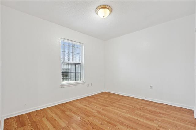 Building Photo - 4043 Gray Oak Pl