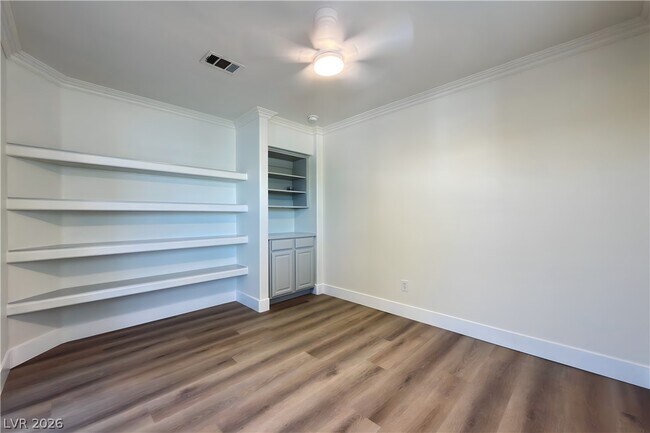 Building Photo - 10777 Vestone St