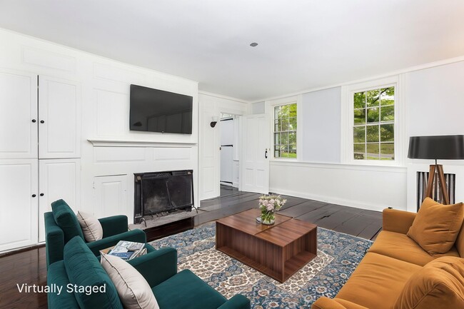 Building Photo - 79 Deforest St