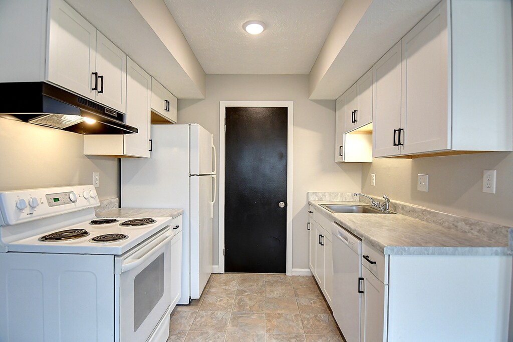 Building Photo - 403 Coventry Pl