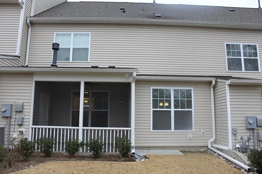 Building Photo - Room in Townhome on Skyros Loop