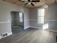 Building Photo - 741 North Blvd