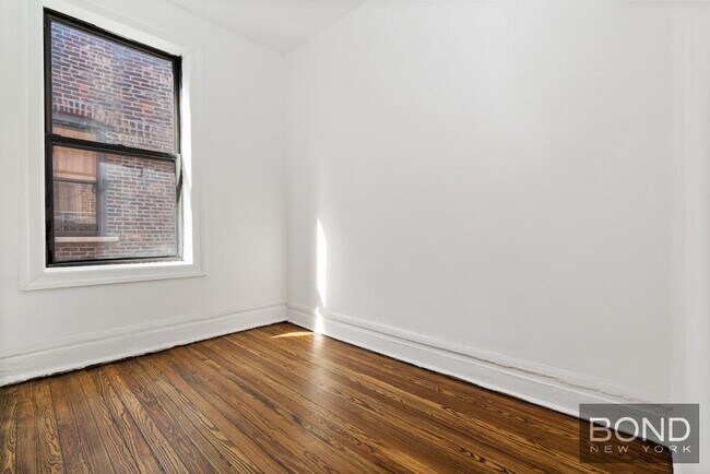 Building Photo - 186 Claremont Ave