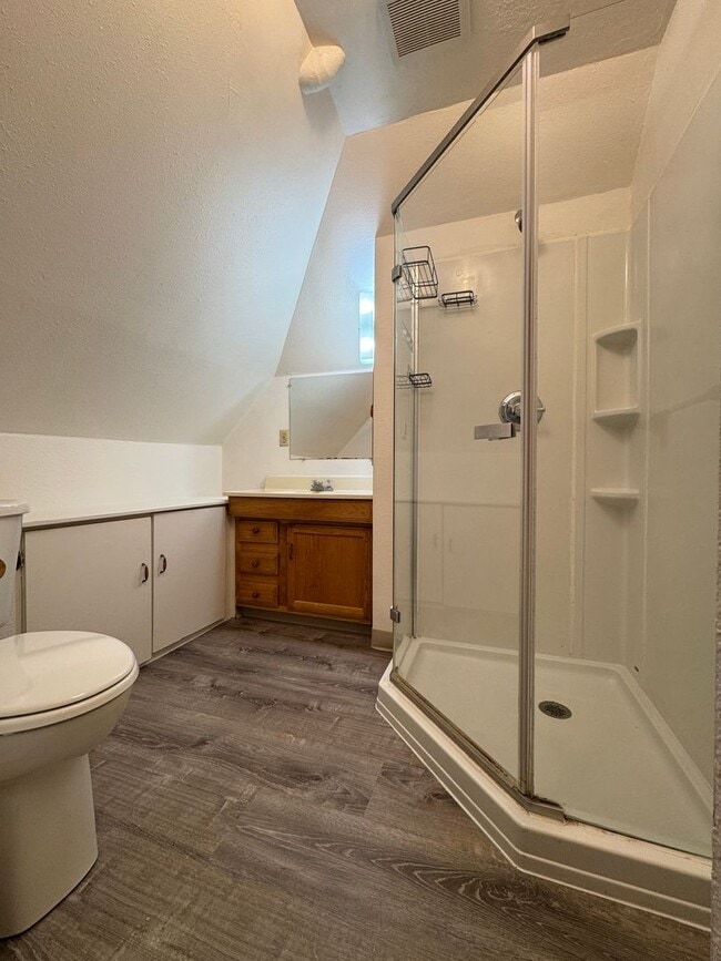 Building Photo - Price drop on this Old Town Fort Collins Gem!