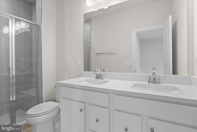 Building Photo - 208 Chianti Ter SE