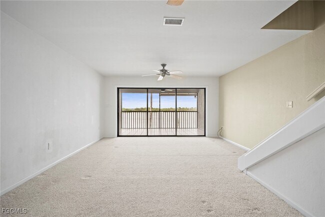 Building Photo - 894 Buttonwood Dr