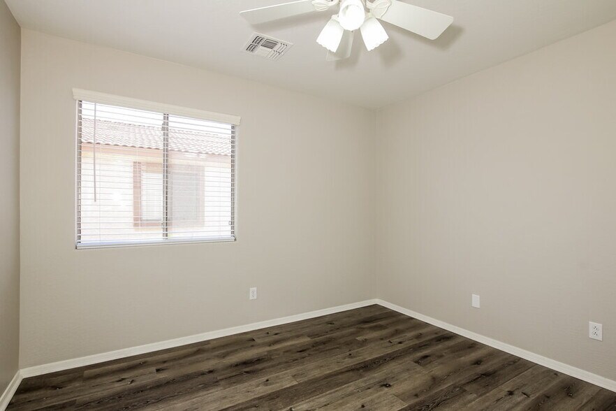 Building Photo - 16213 W Calavar Rd