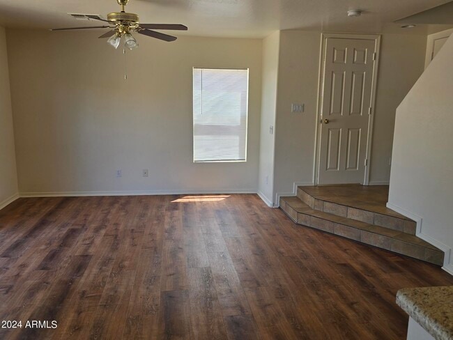 Building Photo - 12012 W Rosewood Dr