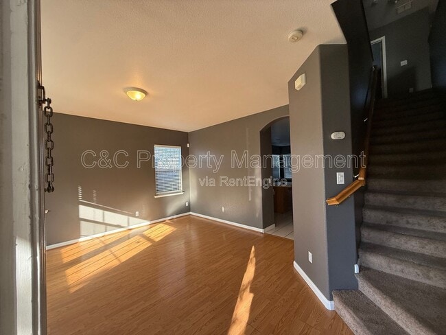 Building Photo - 10628 Siskiyou Ln