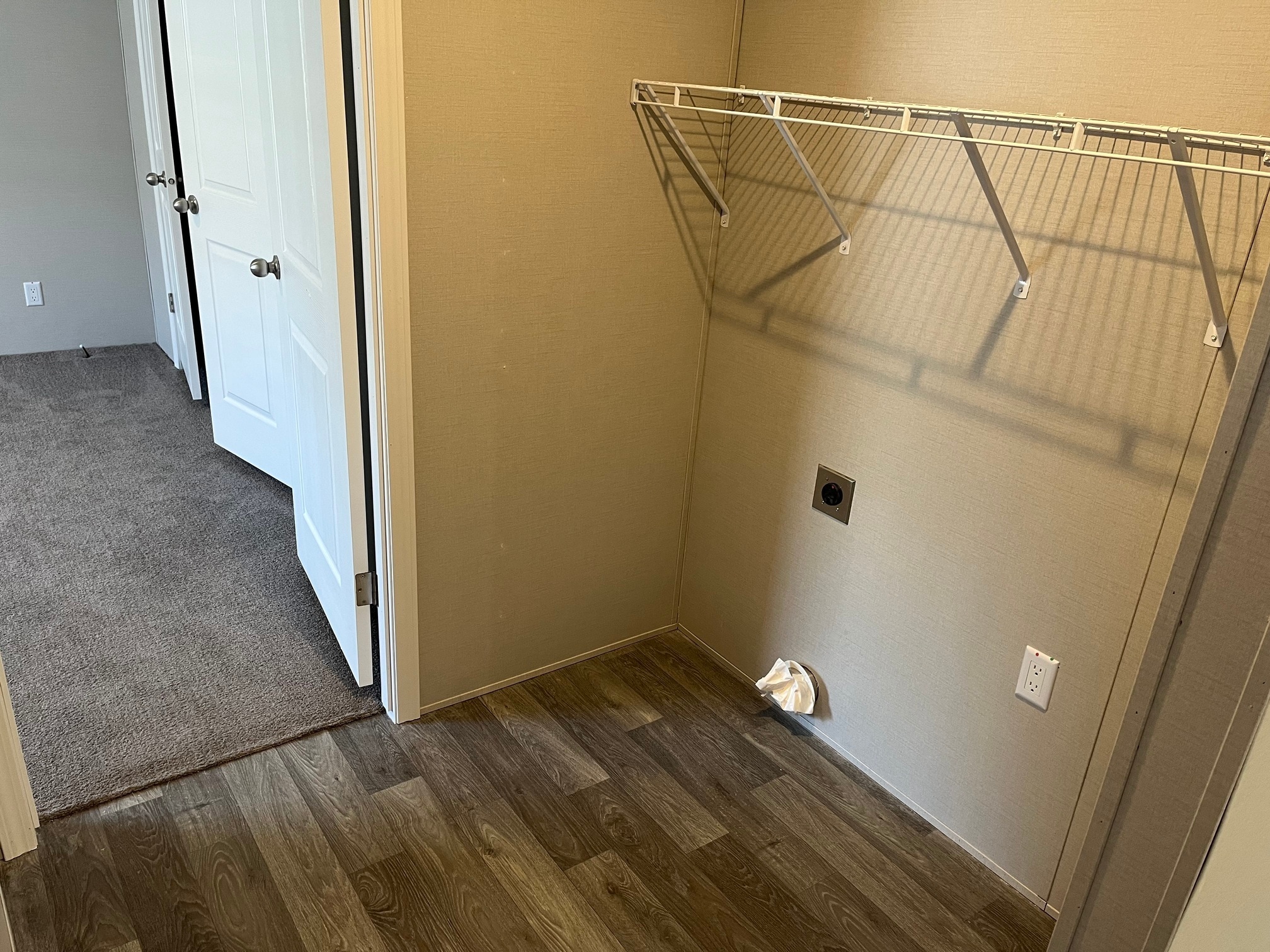 Building Photo - 6610 Lear Nagle Rd