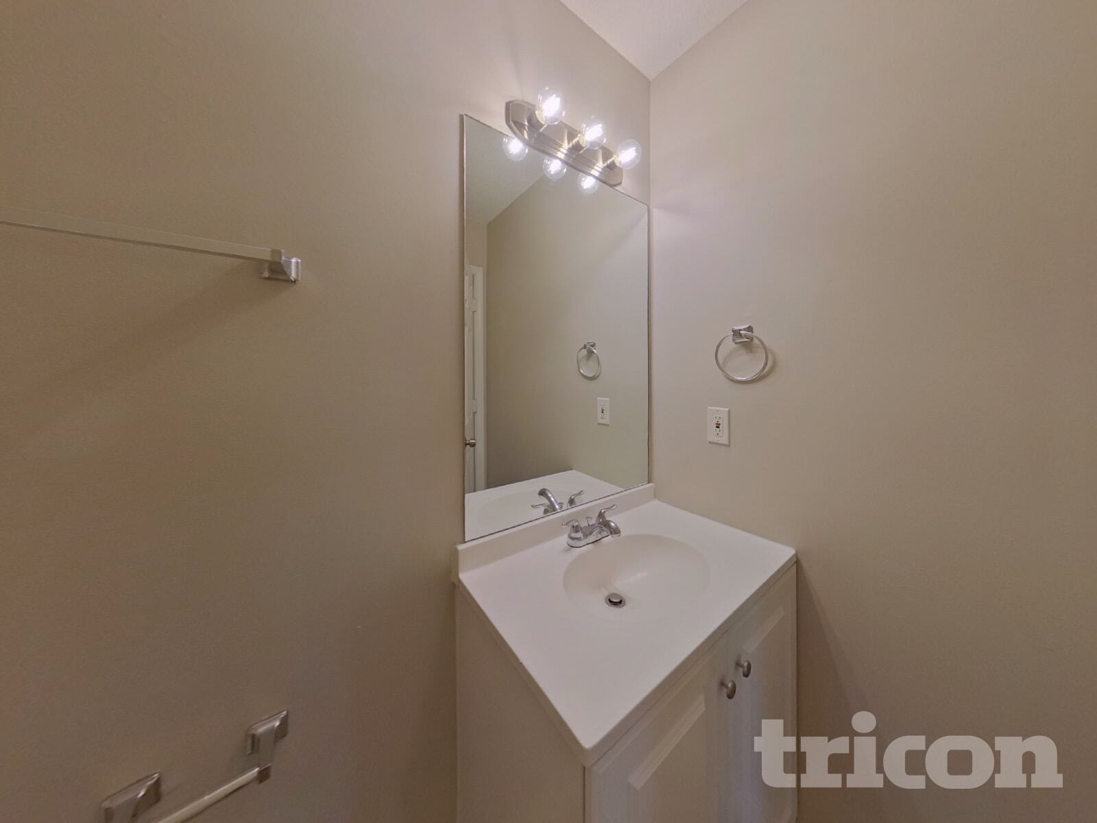 Building Photo - 5392 Vanity Joys Ln