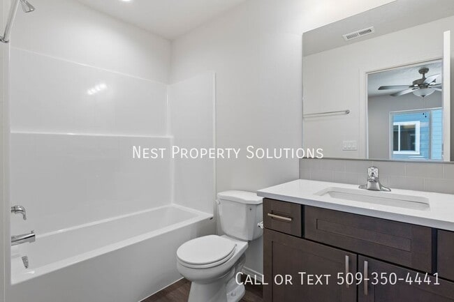 Building Photo - 434 N Washington St