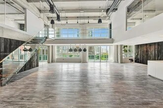 Building Photo - 1749 NE Miami Ct