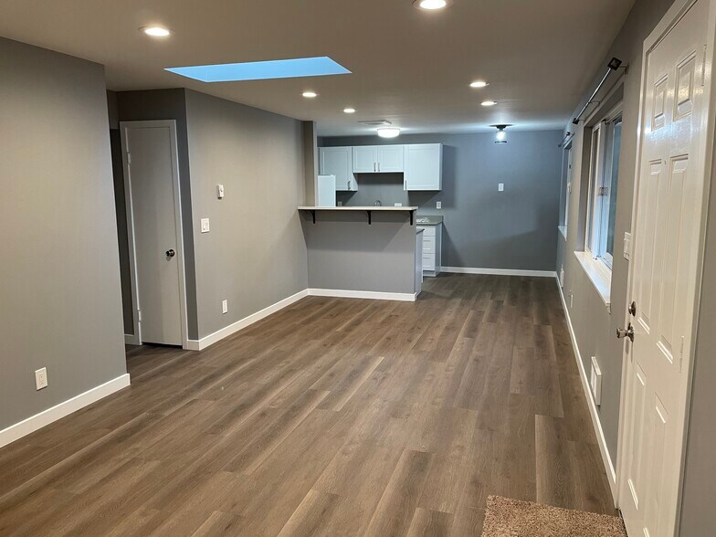 Building Photo - 10334 NE 189th St