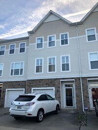 Building Photo - 23545 Devonshire Rd