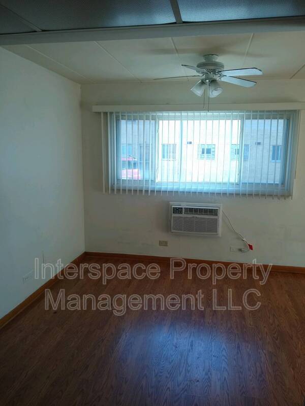 Building Photo - 9957 Cicero - 108