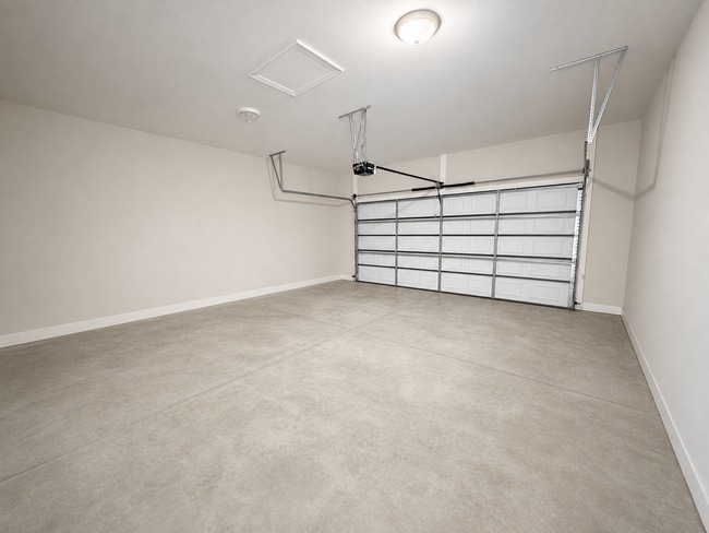 Building Photo - 1401 Pinnacle Park Ln