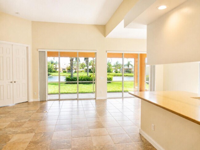 Building Photo - 11547 SW Rockingham Dr