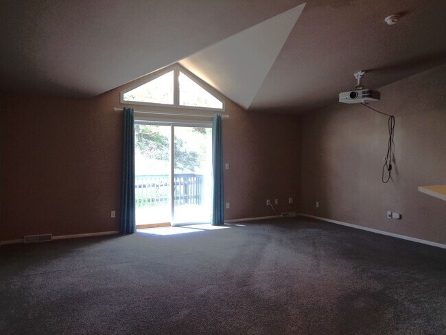 Building Photo - 4511 Gray Fox Heights