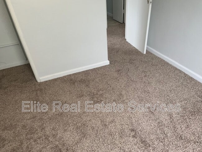 Building Photo - 6342 Springfield St