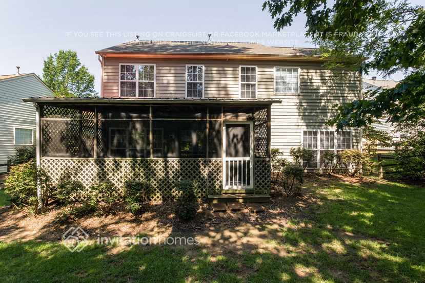 Building Photo - 645 Clearbrook Rd