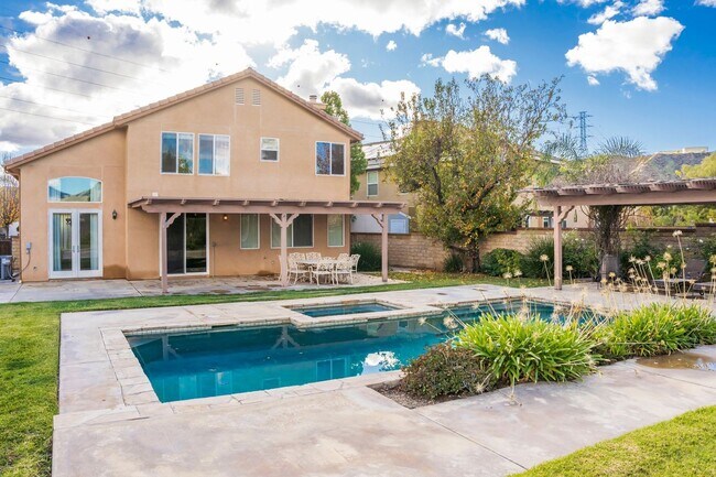 Building Photo - 21603 Glen Canyon Pl