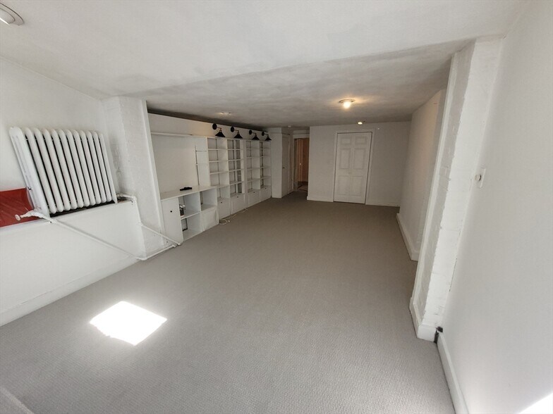 Primary Photo - 281 Shawmut Ave