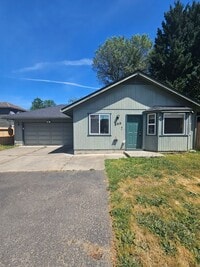 Building Photo - 3 Bedroom Home Near Schools!