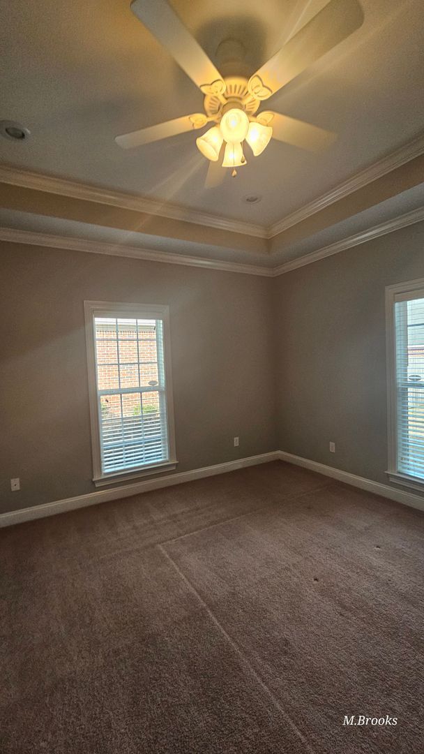 Building Photo - Beautiful 3/2 located in Valdosta