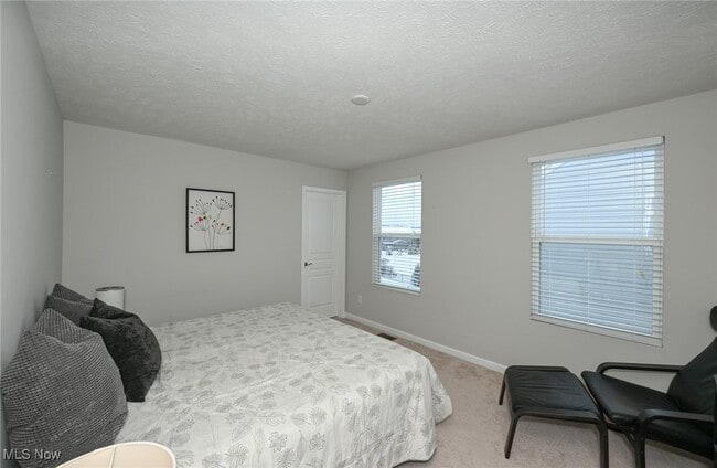 Building Photo - 81 Garnett Cir