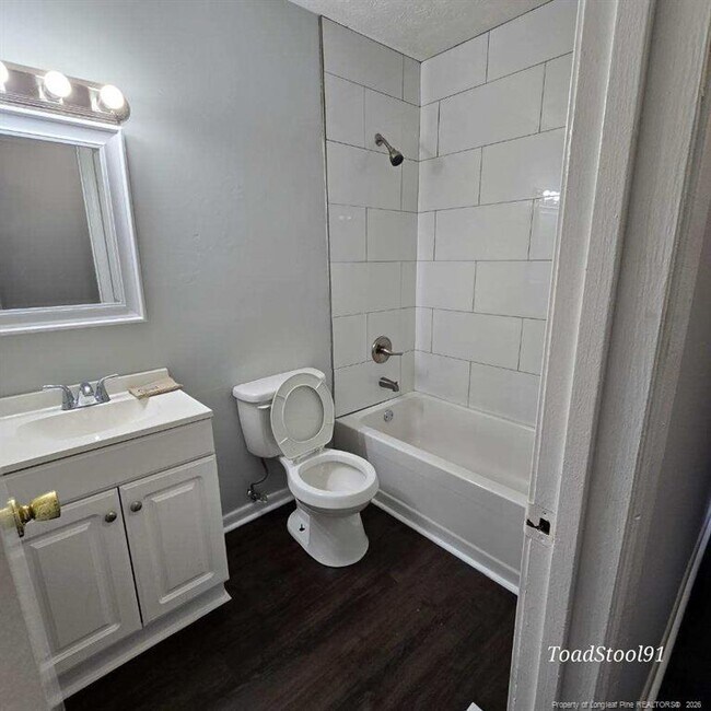 Building Photo - 6512 Kemper Ct