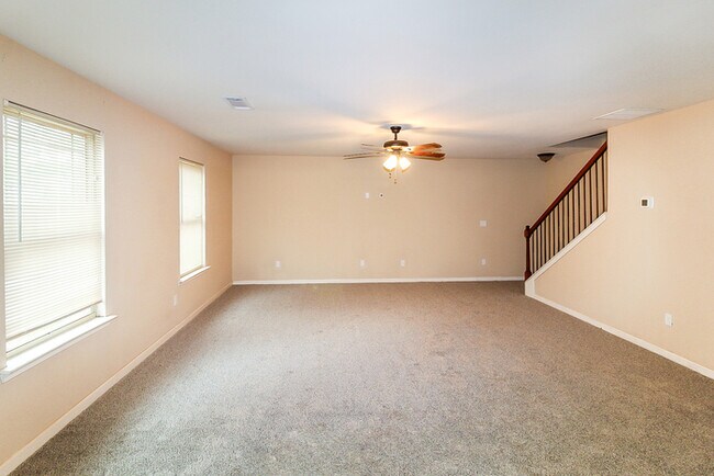 Building Photo - Two-Story Home in Locust Grove, GA