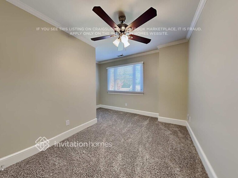 Building Photo - 1002 Briarcliff Rd