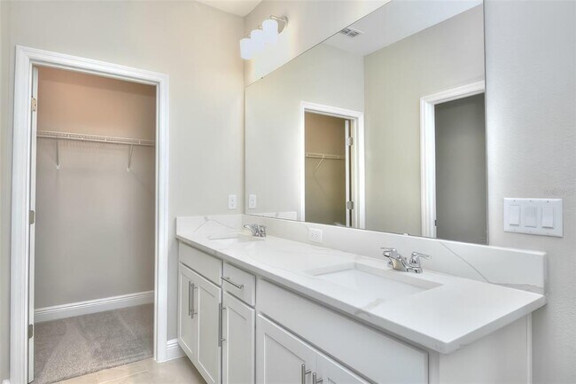 Building Photo - 2937 Voyager Ave