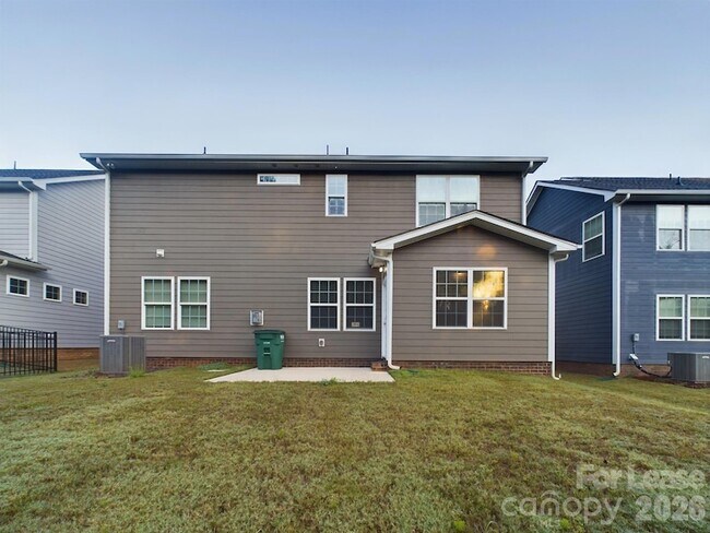 Building Photo - 3040 Whipcord Dr