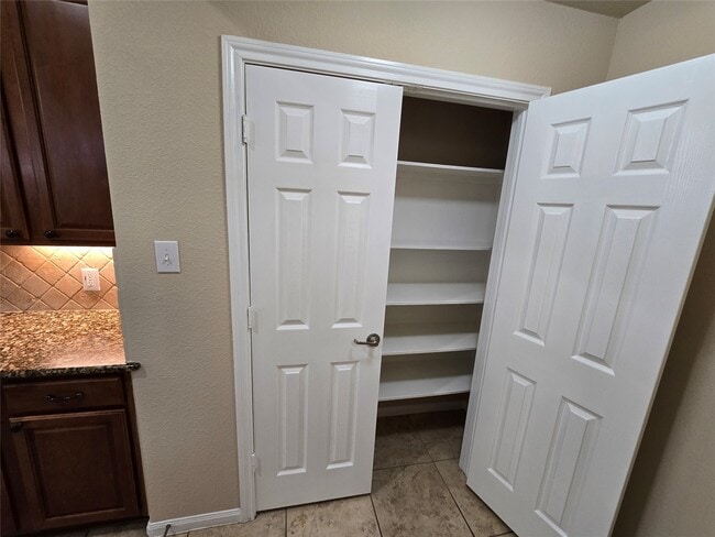 Building Photo - 24710 Tribeca Ln