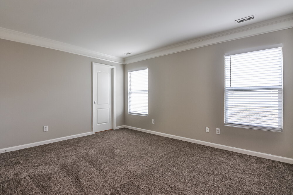 Building Photo - 535 Kerriann Ln