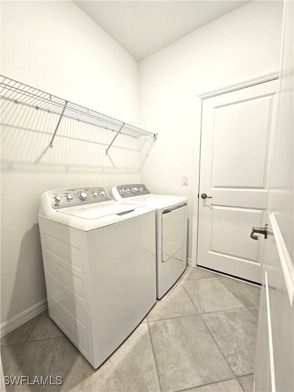 Building Photo - 2167 Dragonfruit Wy