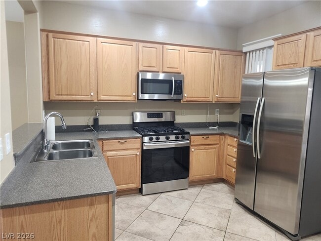 Building Photo - 2453 Erastus Dr