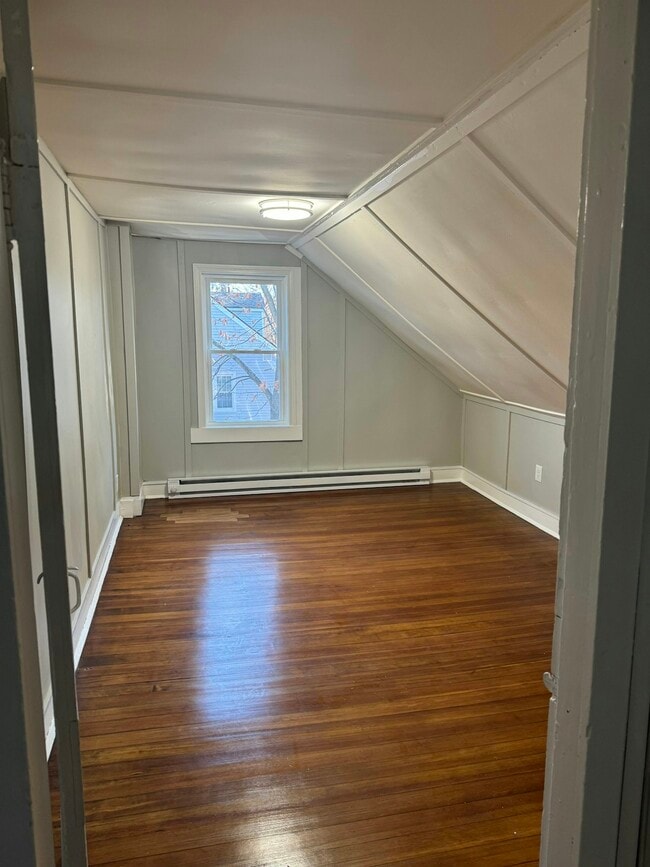 Building Photo - 293-295 Water Street, Unit 1