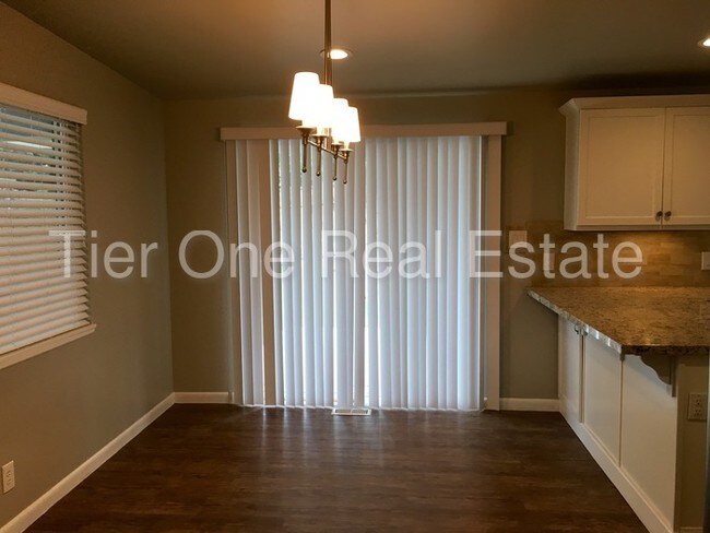 Building Photo - 7405 S 2200 E