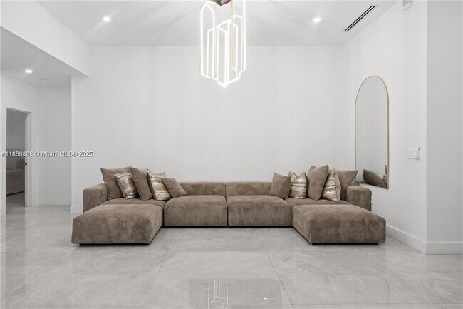 Building Photo - Southwest 156th Court, Miami, FL 33185 - 4...