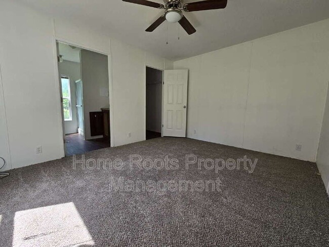 Building Photo - 16856 Mahurin Loop